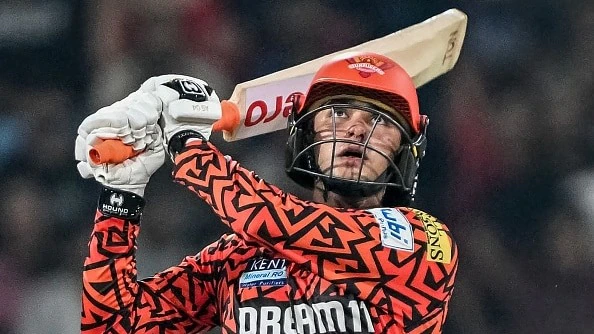 IPL 2026: Abhishek Sharma Grabs Orange Cap, Heinrich Klaasen Snatches It in Minutes